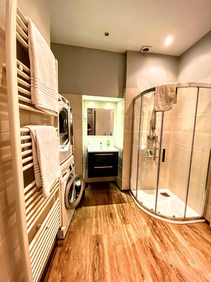 Centrally Located Sarlat Apartment With Medieval Town Views מראה חיצוני תמונה